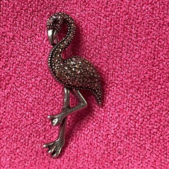 Silver Tone Tiny Flamingo Brooch With Stones - Picture 1 of 7
